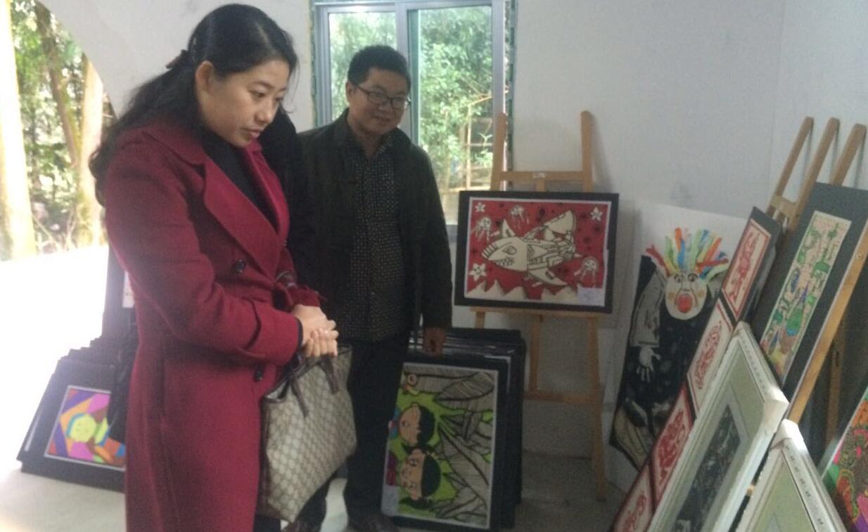 市妇联杨琼副主席一行到芦淞区调研