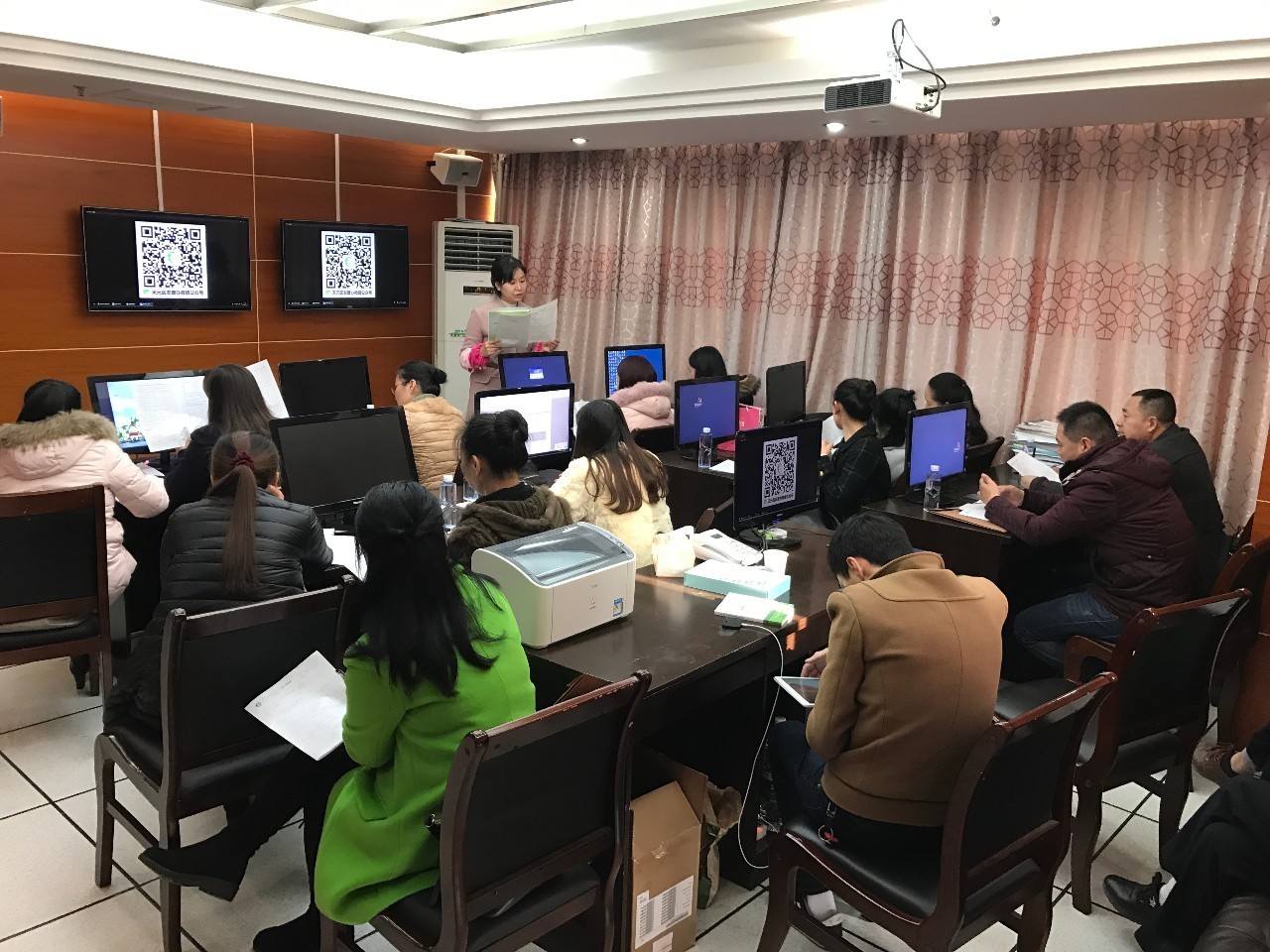 天元区农普办召开“三农普”综合业务及PDA培训会议