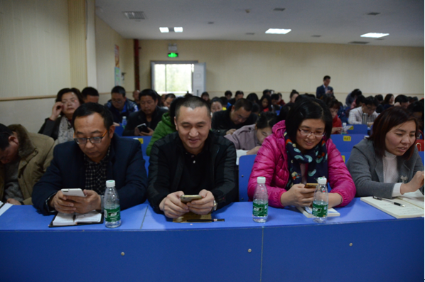 记株洲市天元区教育局冬季校园传染病防控知识培训暨安全工作布署会
