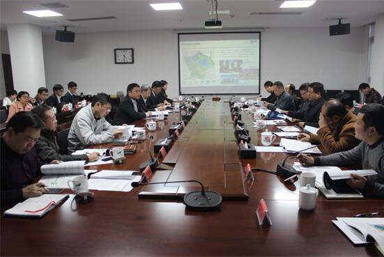 云发集团组织召开大数据智慧新城项目咨询成果中期汇报会