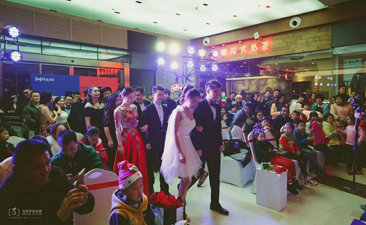 【新区青动】"正青春．心舞飞扬"株洲新区联谊会五周年圣诞舞会圆满结束了