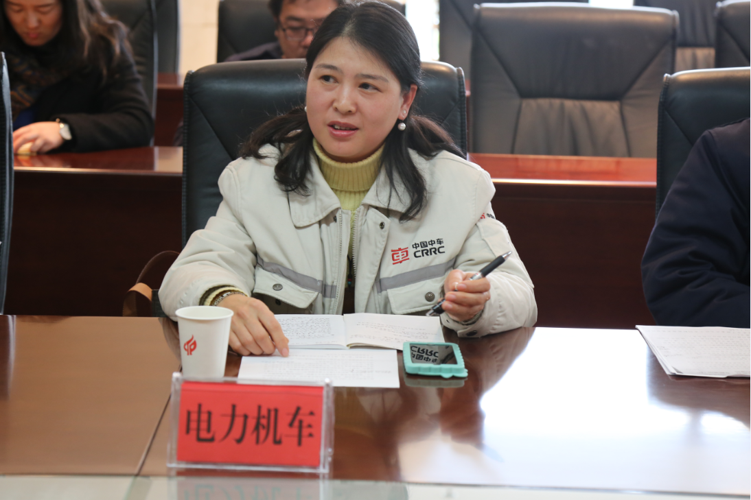 我区召开“工业创新旅游”专题调研座谈会