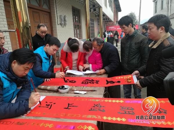 攸县文体广新局开展“特别的爱给特别的您”文化志愿服务活动