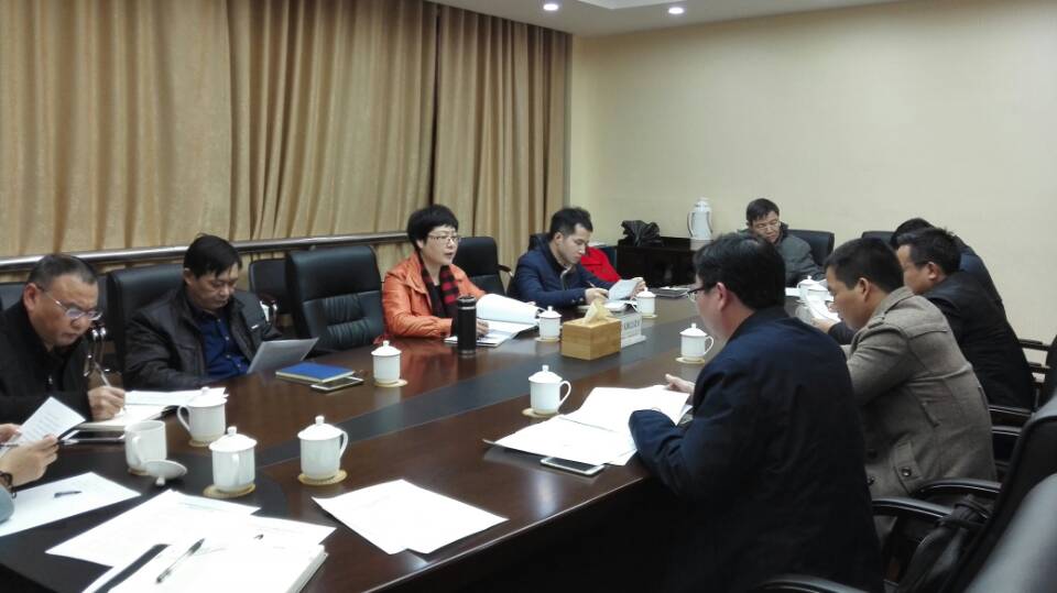 市政府经济金融办组织召开金融控股集团组建及金融服务业集聚区建设调研座谈会