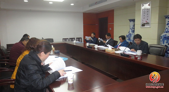 县慈善会召开新年第一次会长会议