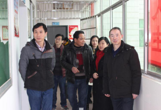 市老龄办领导一行到芦淞调研社区居家养老服务工作