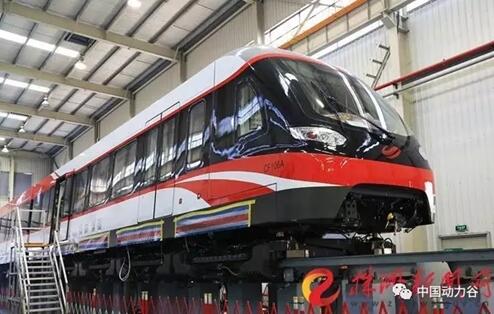 新款"中国动力谷造"磁浮列车下线，快来先睹为快！