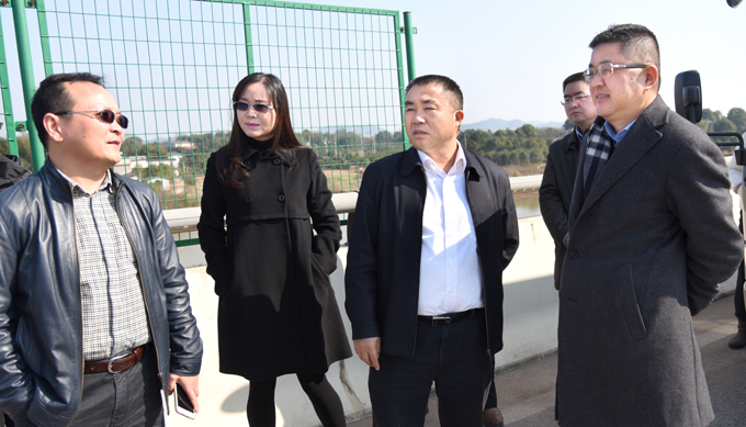 深圳“德思勤”公司再来示范区考察投资环境
