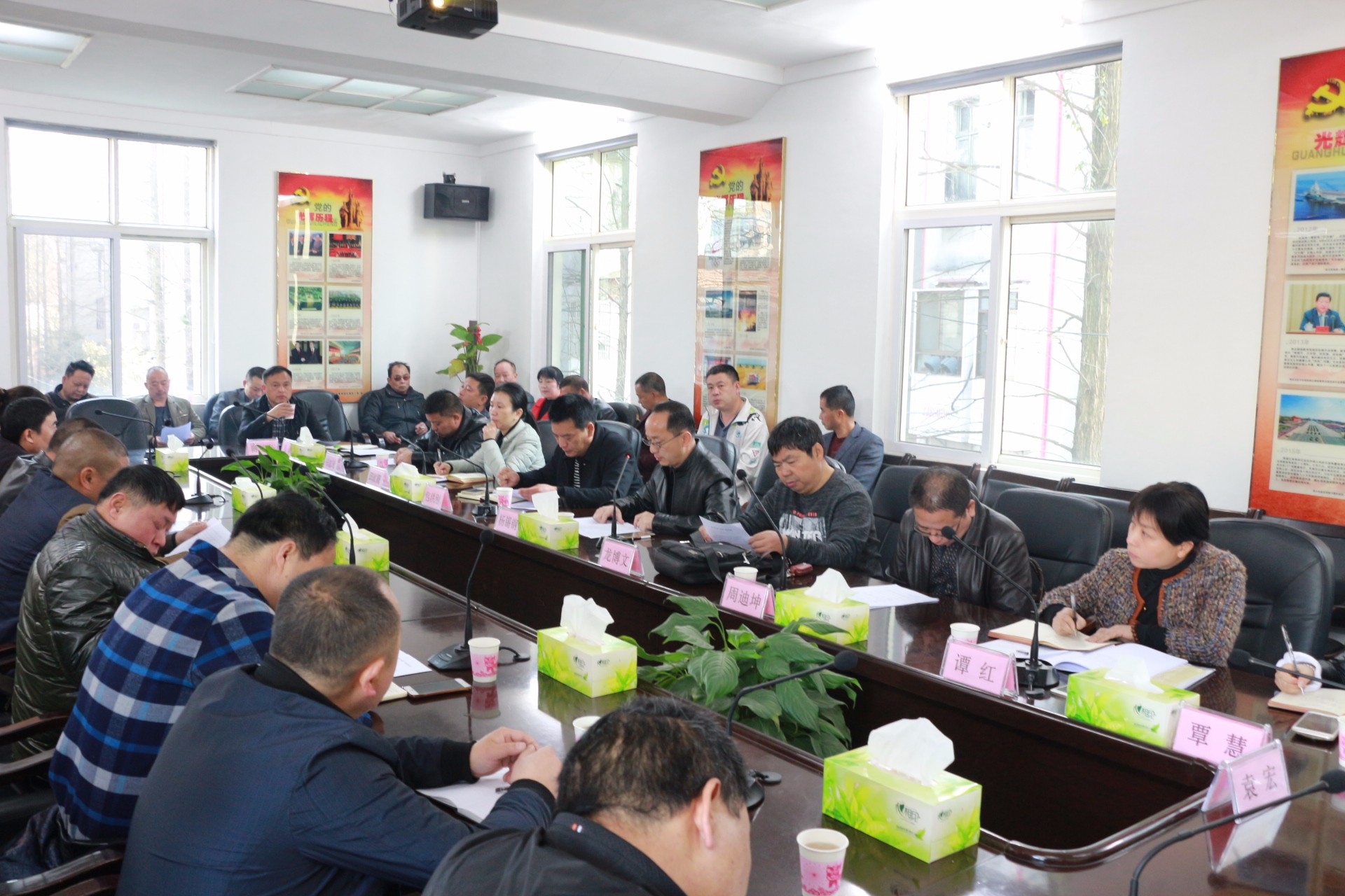 董家塅街道认真学习贯彻“株洲县渌口镇湾塘村拉票贿选案”的通报情况