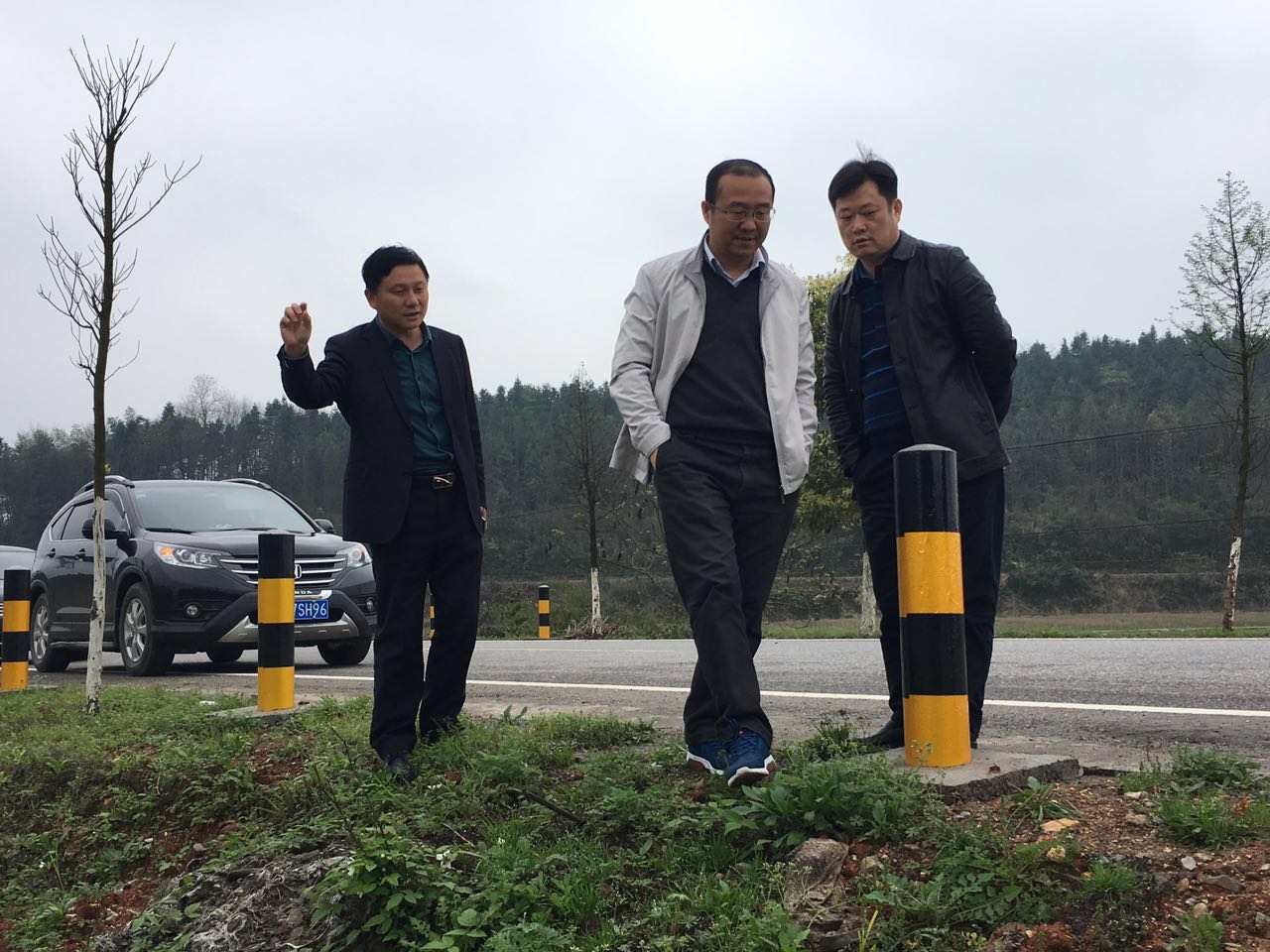 县委副书记唐卫湘一行到攸县水利局调研指导工作