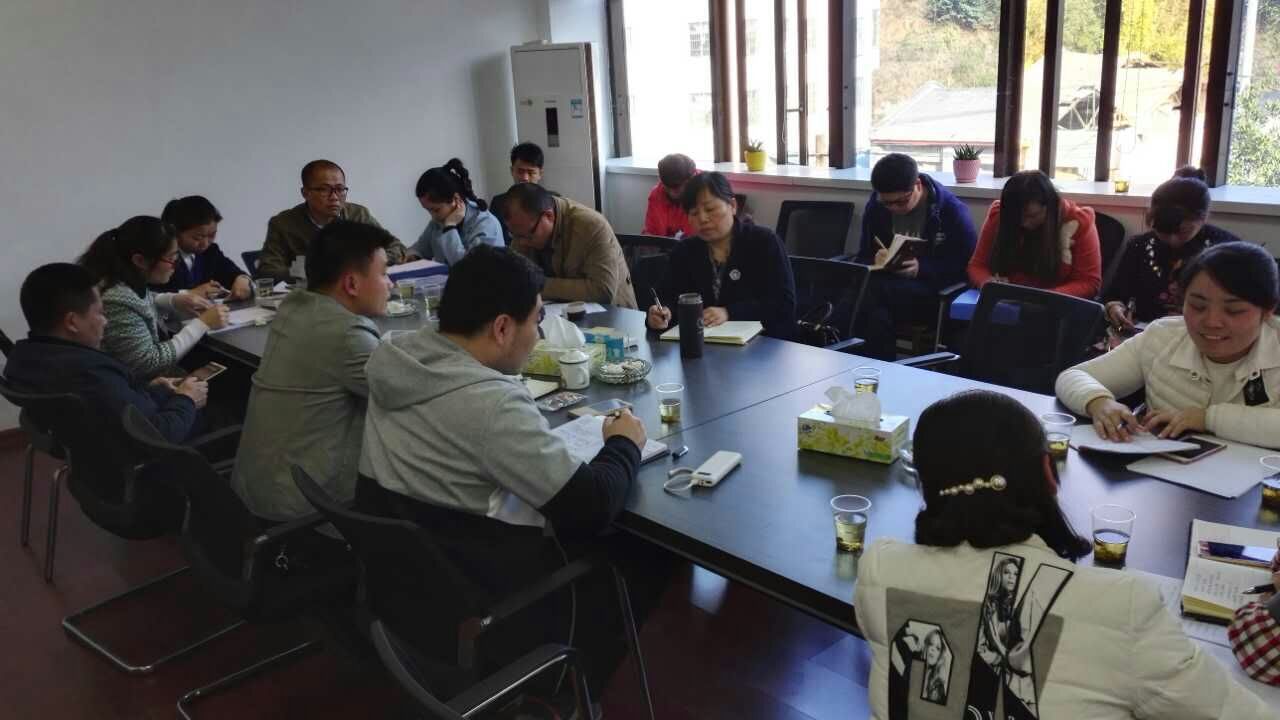 区卫计局到龙泉街道开展卫计工作调研座谈