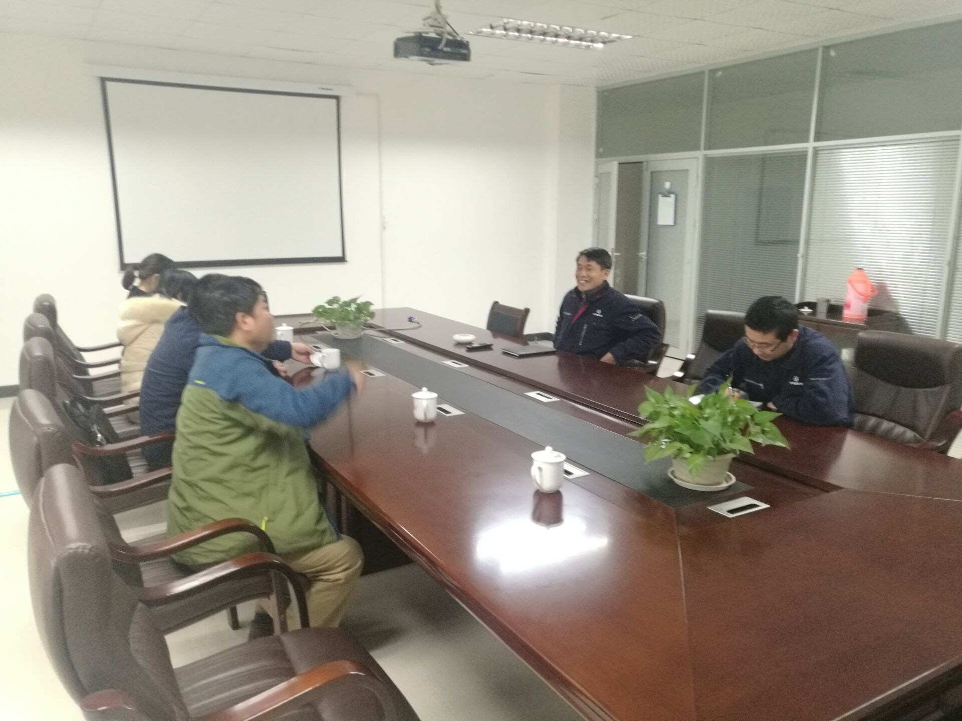 区委宣传部一行督查文明单位创建工作