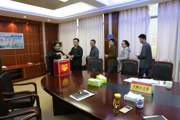 攸发集团组织爱心募捐帮助“好心的哥”贺文林渡难关