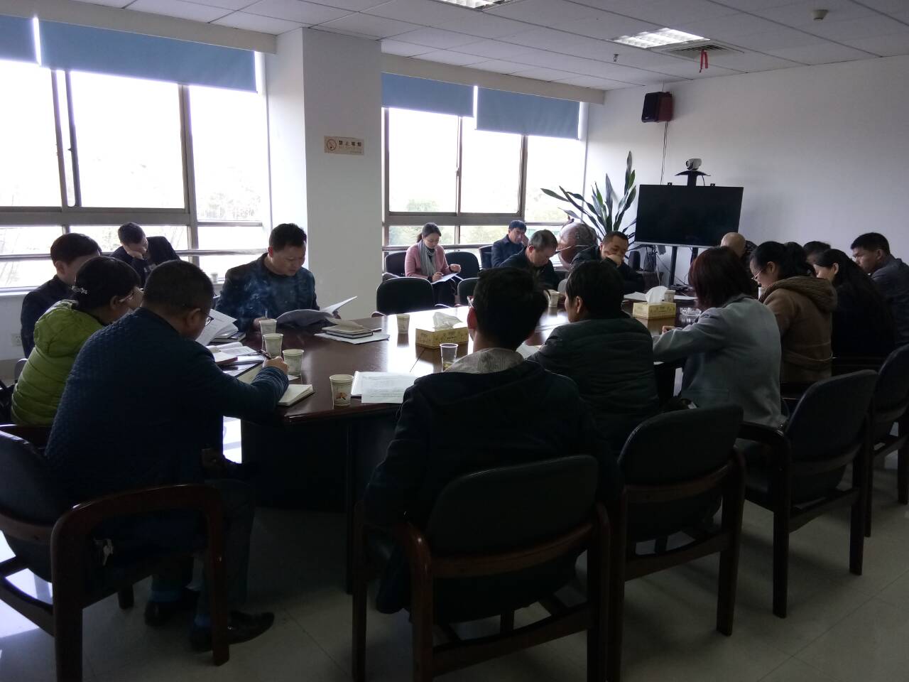 区民政局召开基层民政办座谈会 就村（居）民委员会换届选举前期有关工作听取意见