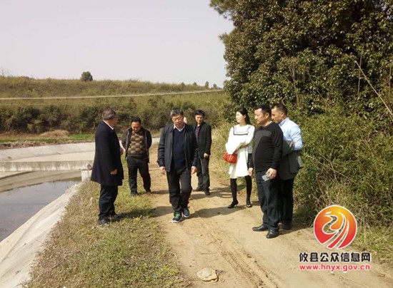 省畜牧水产局副局长黄财高来攸调研