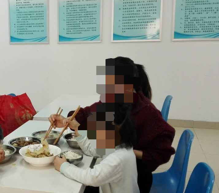 对家暴勇敢说“不”：受暴妇女走进反家庭暴力庇护中心