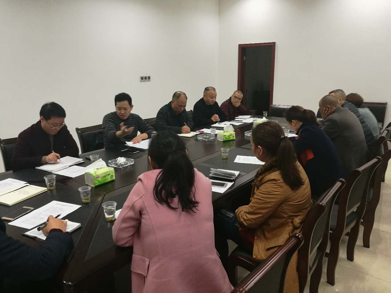 攸县信访局开展“产业突围、转型突破”学习活动
