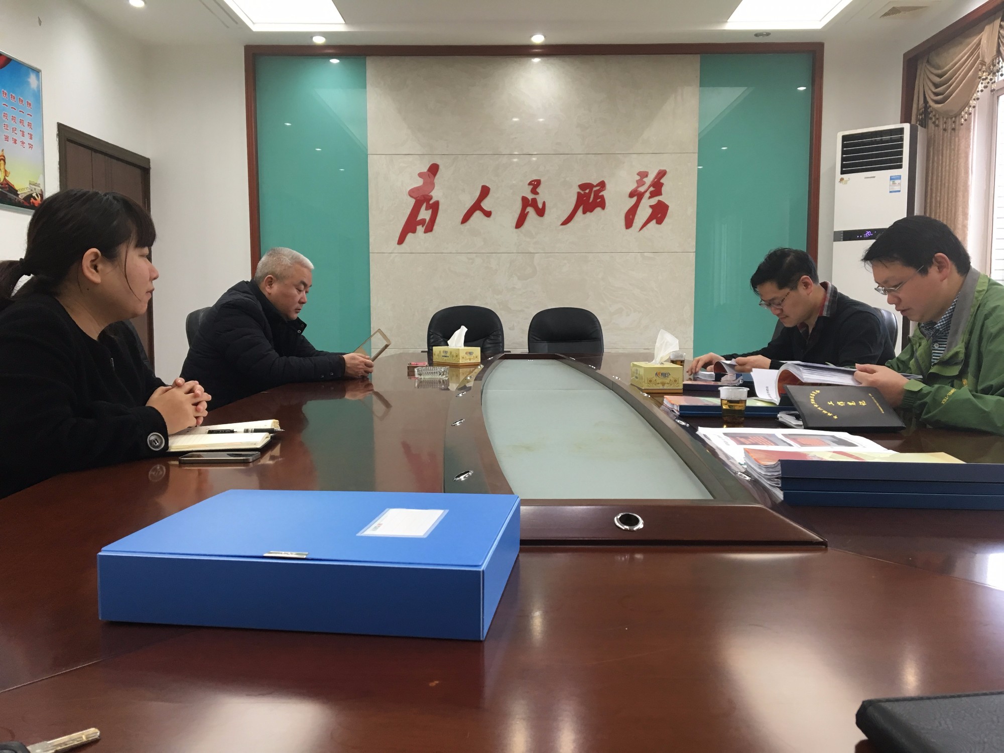 区委组织部一行来枫溪督查党建工作