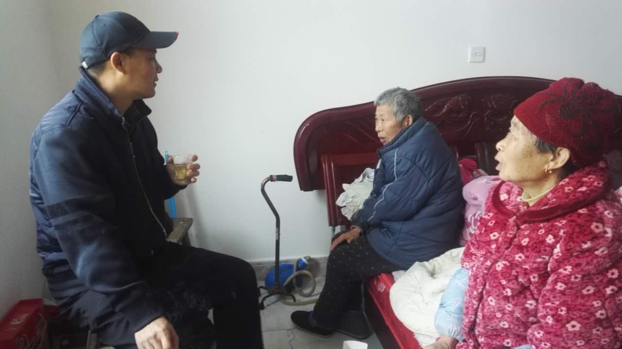 株洲县林业局“倒春寒”季送暖忙