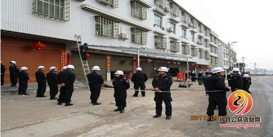 县城管局拆违大队连续出击打击违法抢建行为