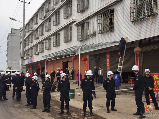 县拆违办：快速联动，从严从快拆除违法建设