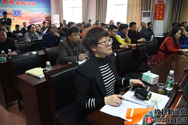 攸县文体广新局组织“产业突围、转型突破”学习和培训