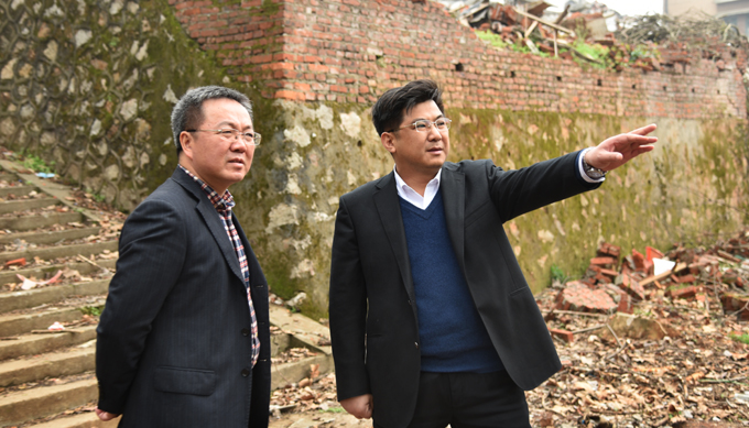 杨胜跃调研“长郡株洲学校”项目建设