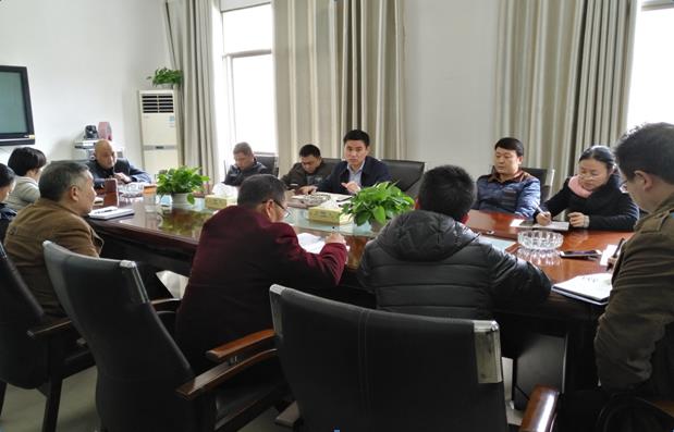 县食药工商质监局召开“征地拆迁、百日攻坚”工作调度会