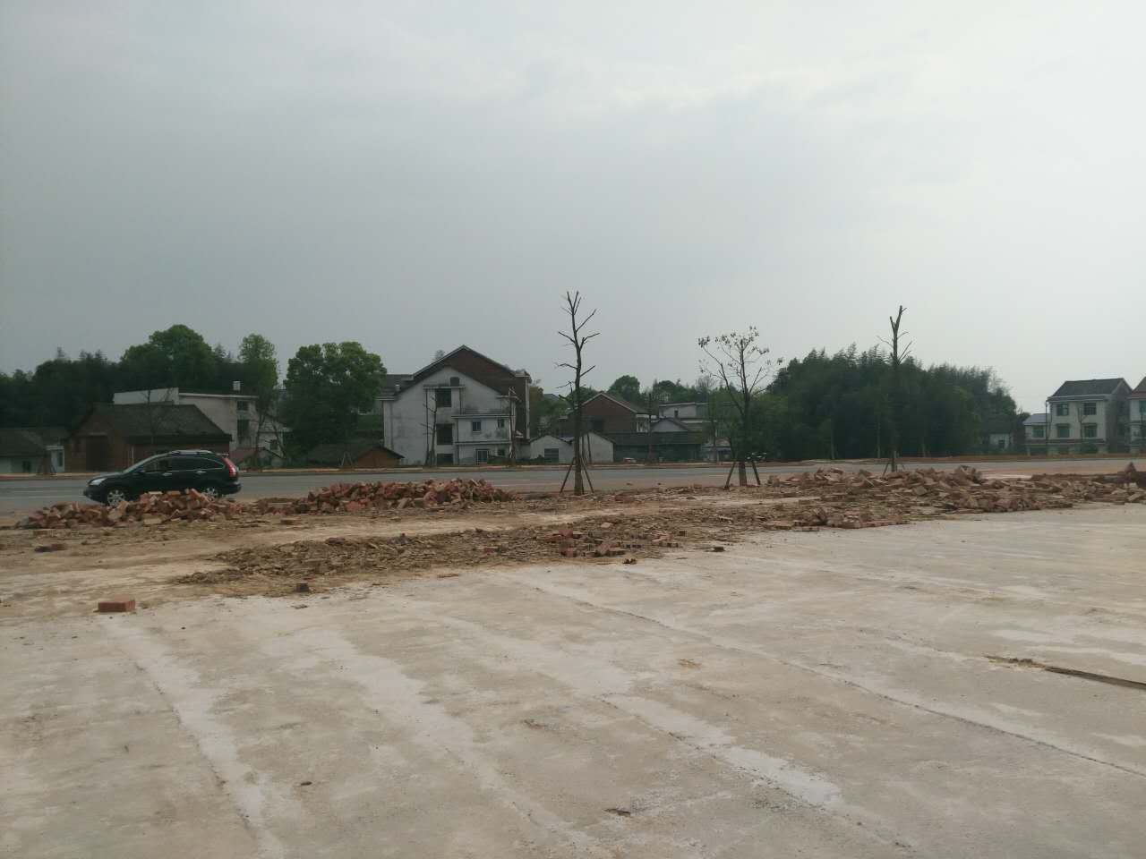 规范项目工程建设，“超标”建筑自行拆除