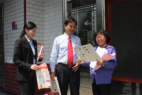 攸县法院：积极开展平安创建普法宣传活动