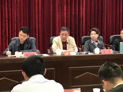 我区召开城市管理工作暨市容环境卫生整治“百日攻坚行动”总结会
