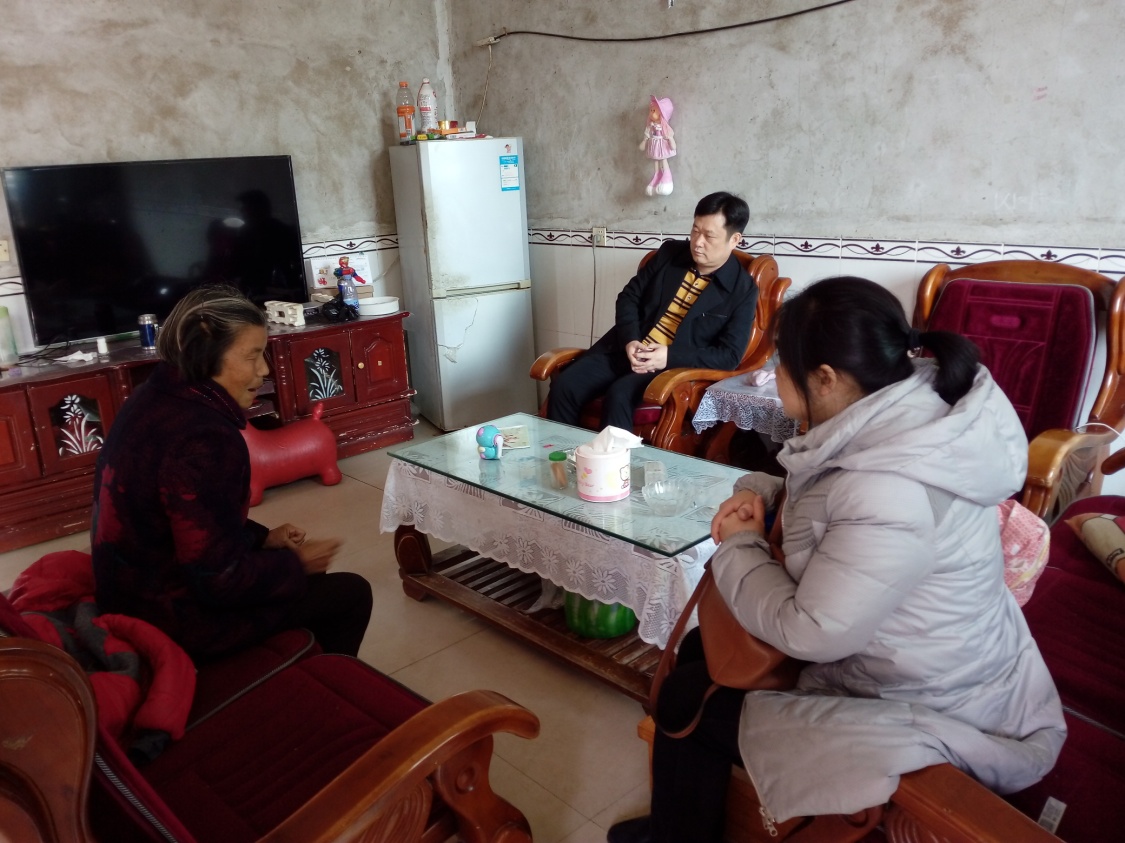 县水利局到谭桥街道东联社区开展精准扶贫"一对一"入户走访活动