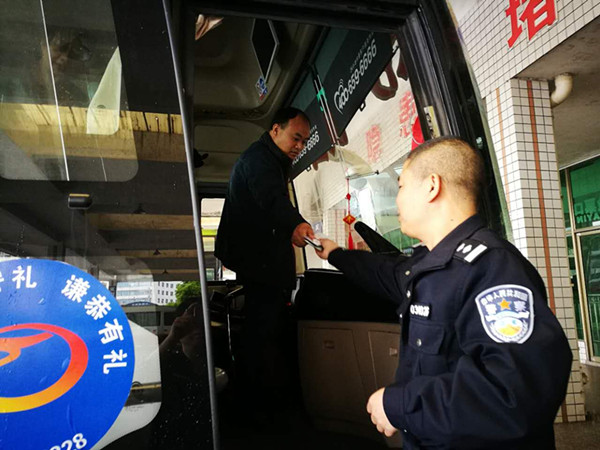 交警大队：强化企业主体责任 落实安全生产举措
