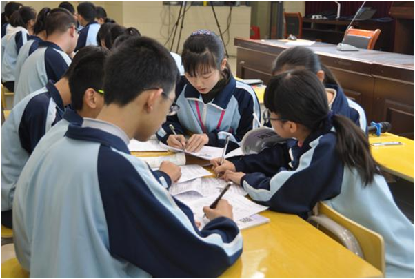 株洲市地理中考复习研讨活动在天元中学举行