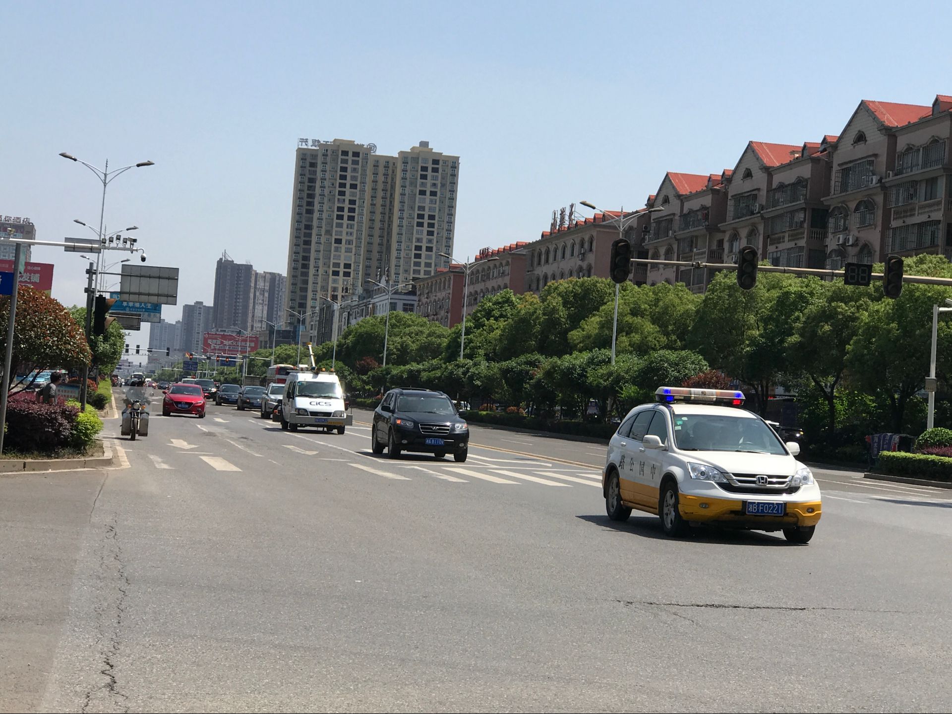 攸县公路局圆满完成国家公路网技术状况监测迎检工作
