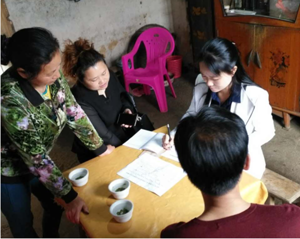 攸县接待办主任聂双利一行走访结对帮扶对象