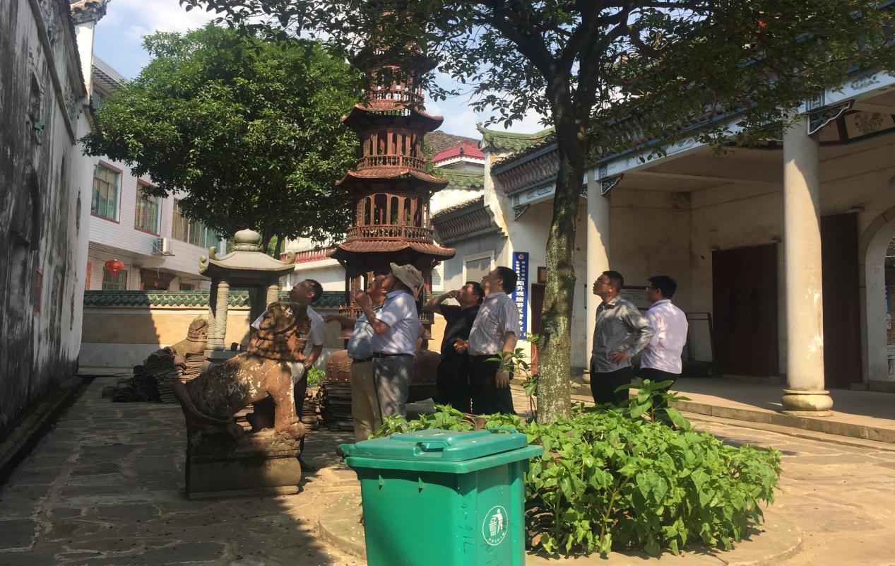 中国旅游协会领导到我县旅游景区考察调研