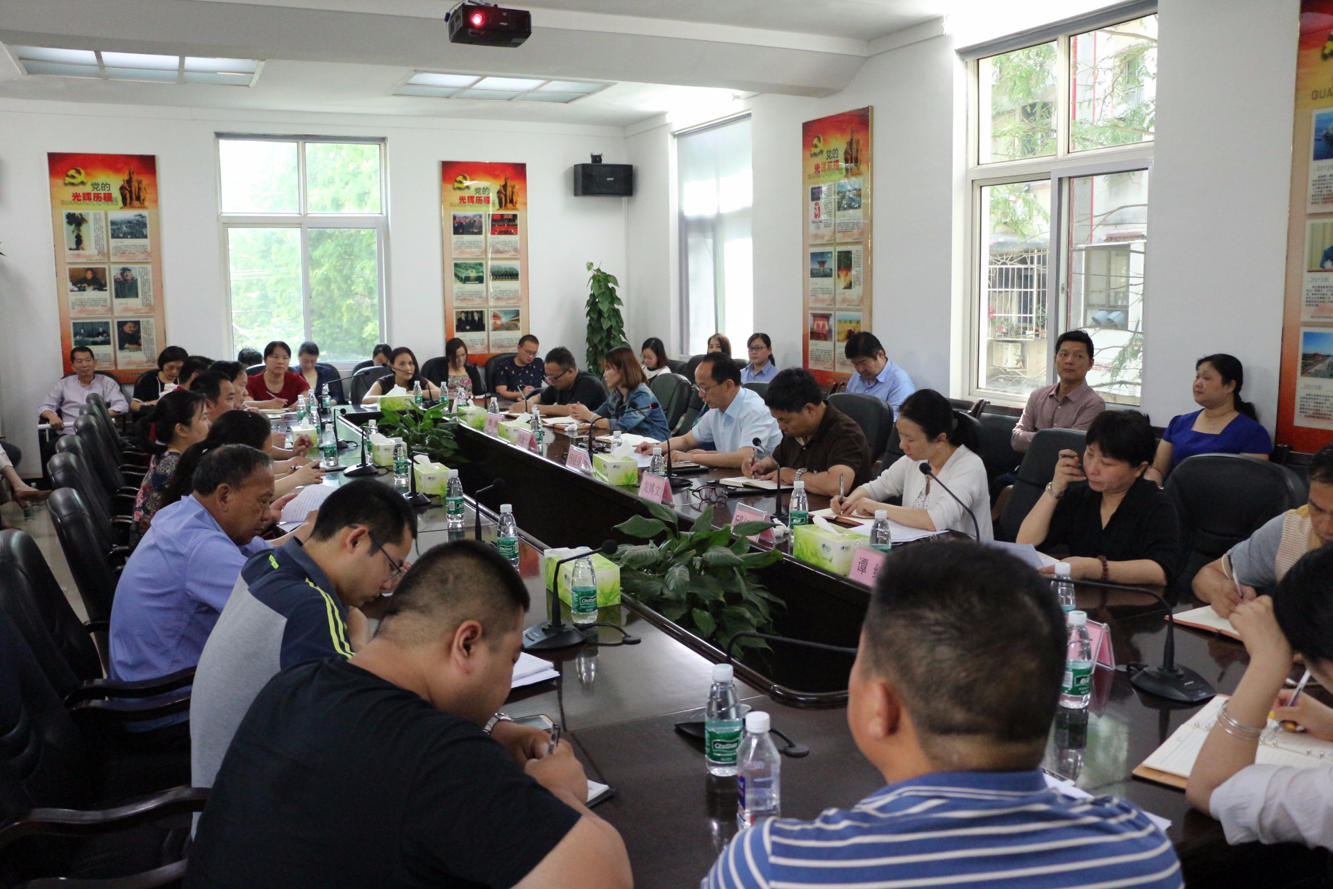 董家塅街道召开推进“两学一做”学习教育常态化制度化工作部署会