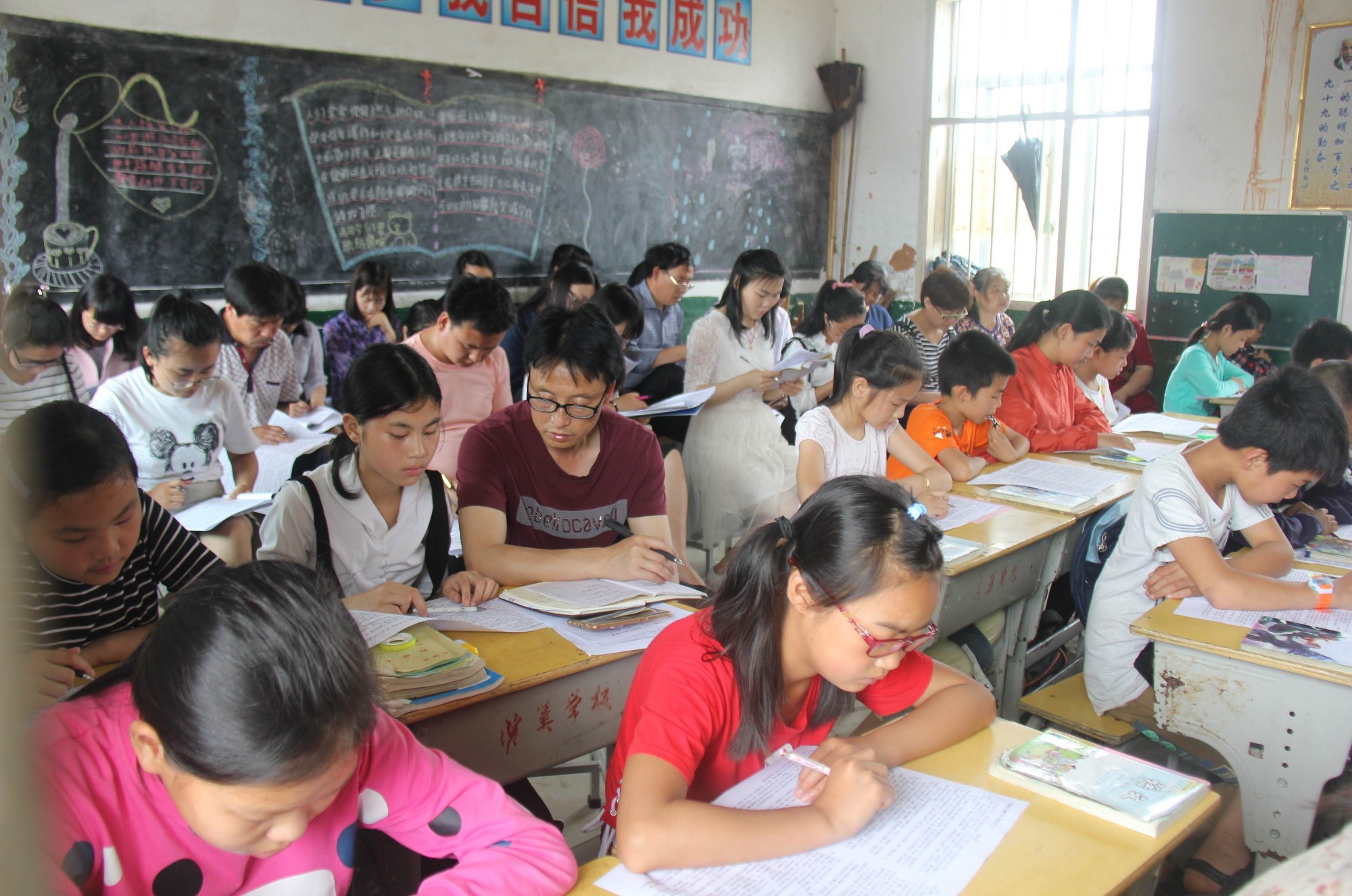 天元区泰山学校精准教育帮扶茶陵浣溪中心小学