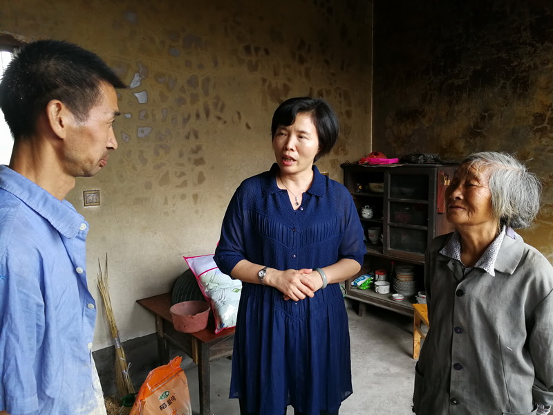 我局深入茶陵、炎陵开展易地扶贫搬迁专项督查