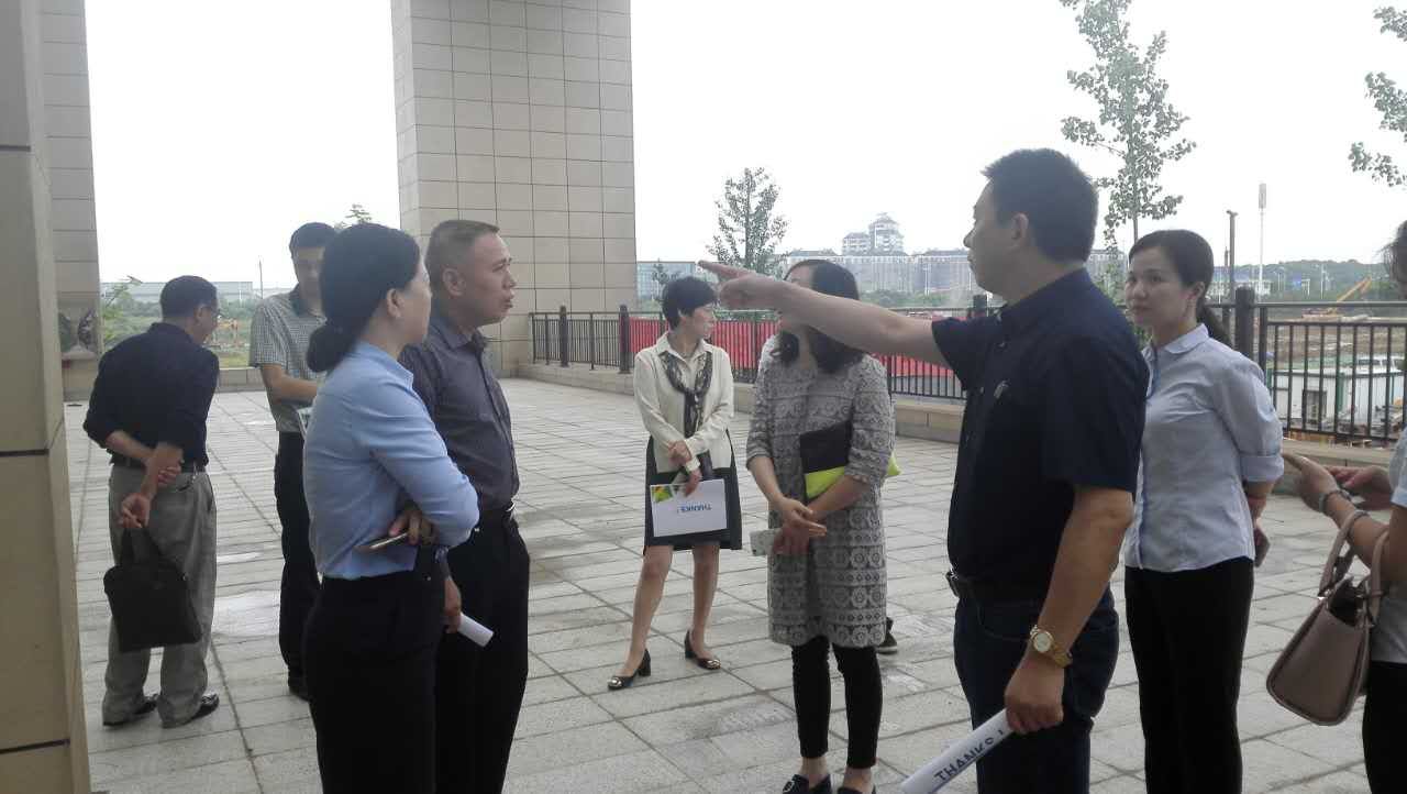 工委罗克俭主任视察新区职工之家
