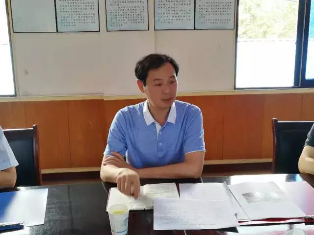 区委书记王建勇一行到龙泉街道调度项目征拆工作