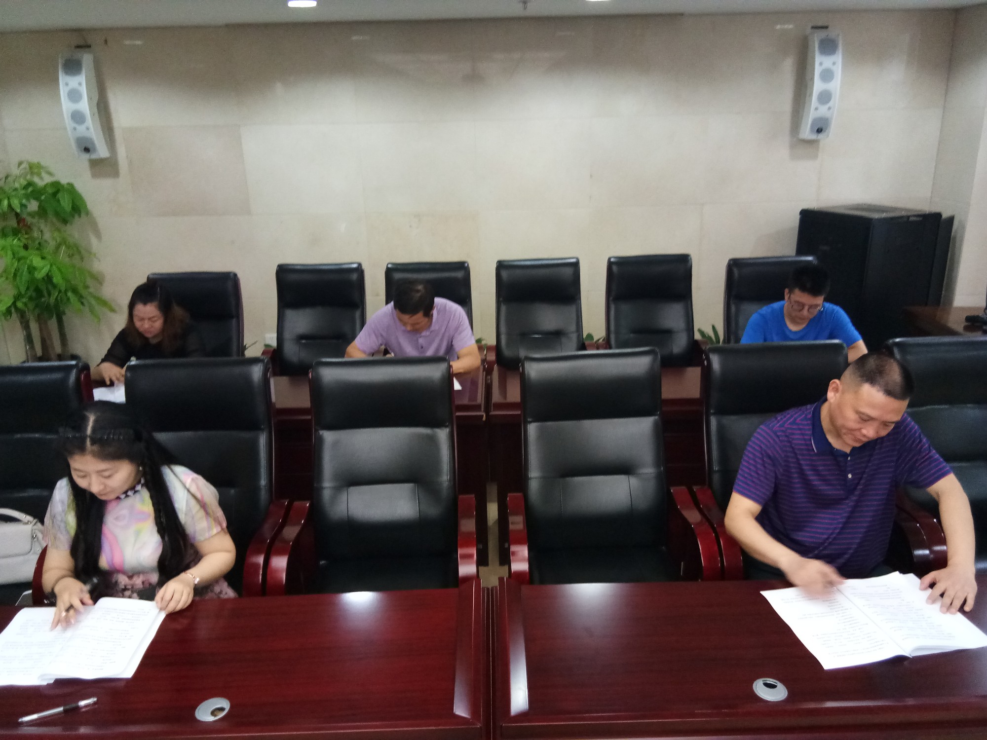 县科协组织“知责明纪强党性”党规条纪测试