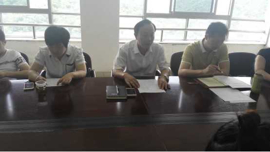 区商务和粮食局全速推动总部企业转法人单位工作
