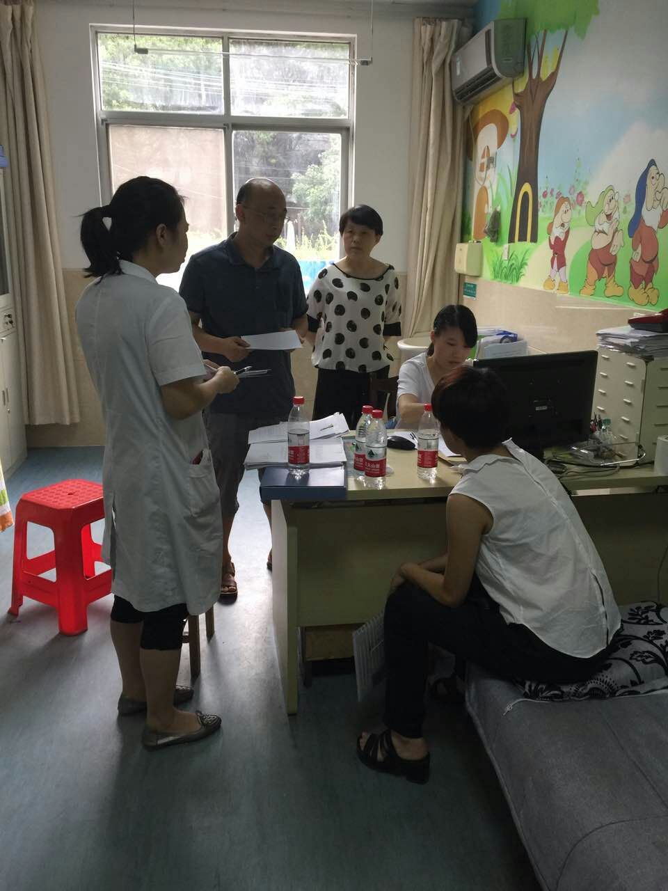 省妇幼一行来我区督查五岁以下儿童营养监测项目