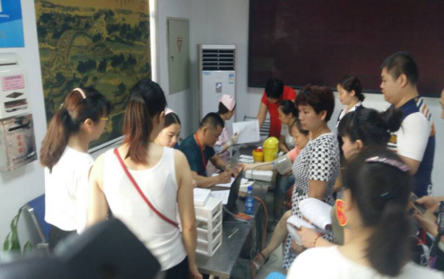 建设街道组织开展无偿献血活动