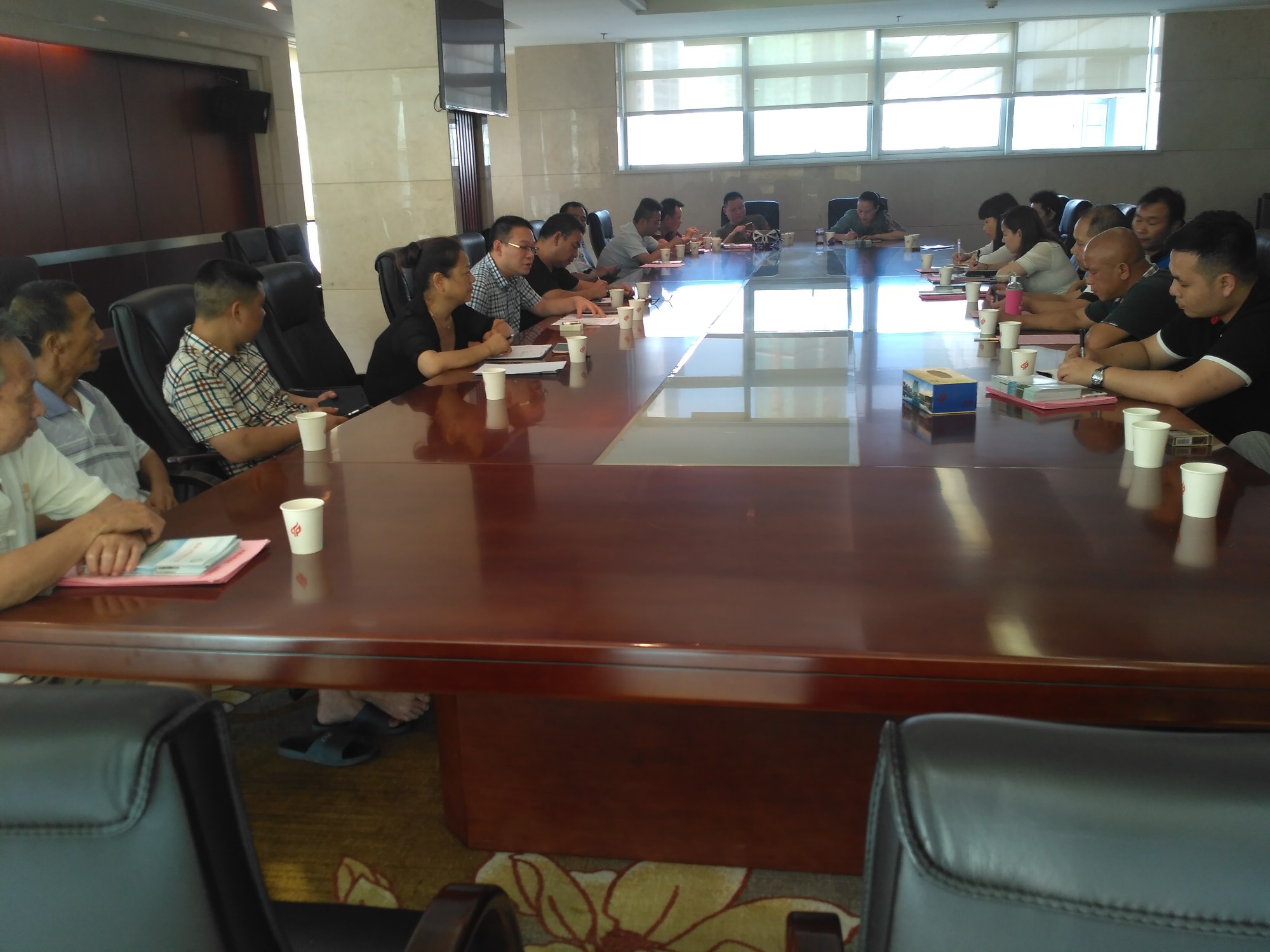 召开农贸市场管理人员会议 查漏补缺迎卫生城市国检