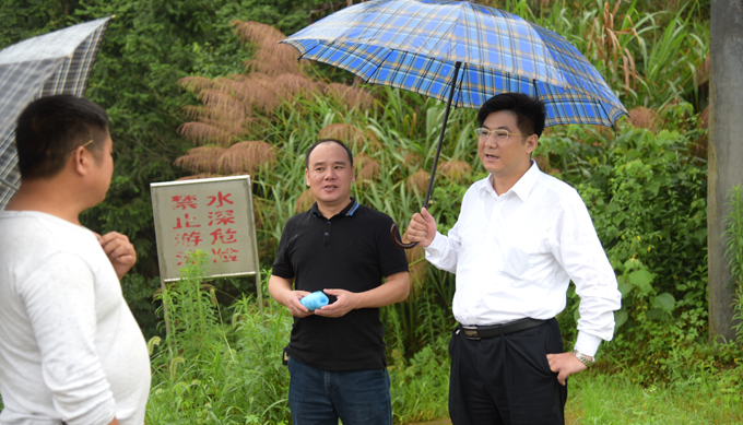 蔡周良付访华督查水库防汛工作时要求加强监测 提前预防 确保安全度汛