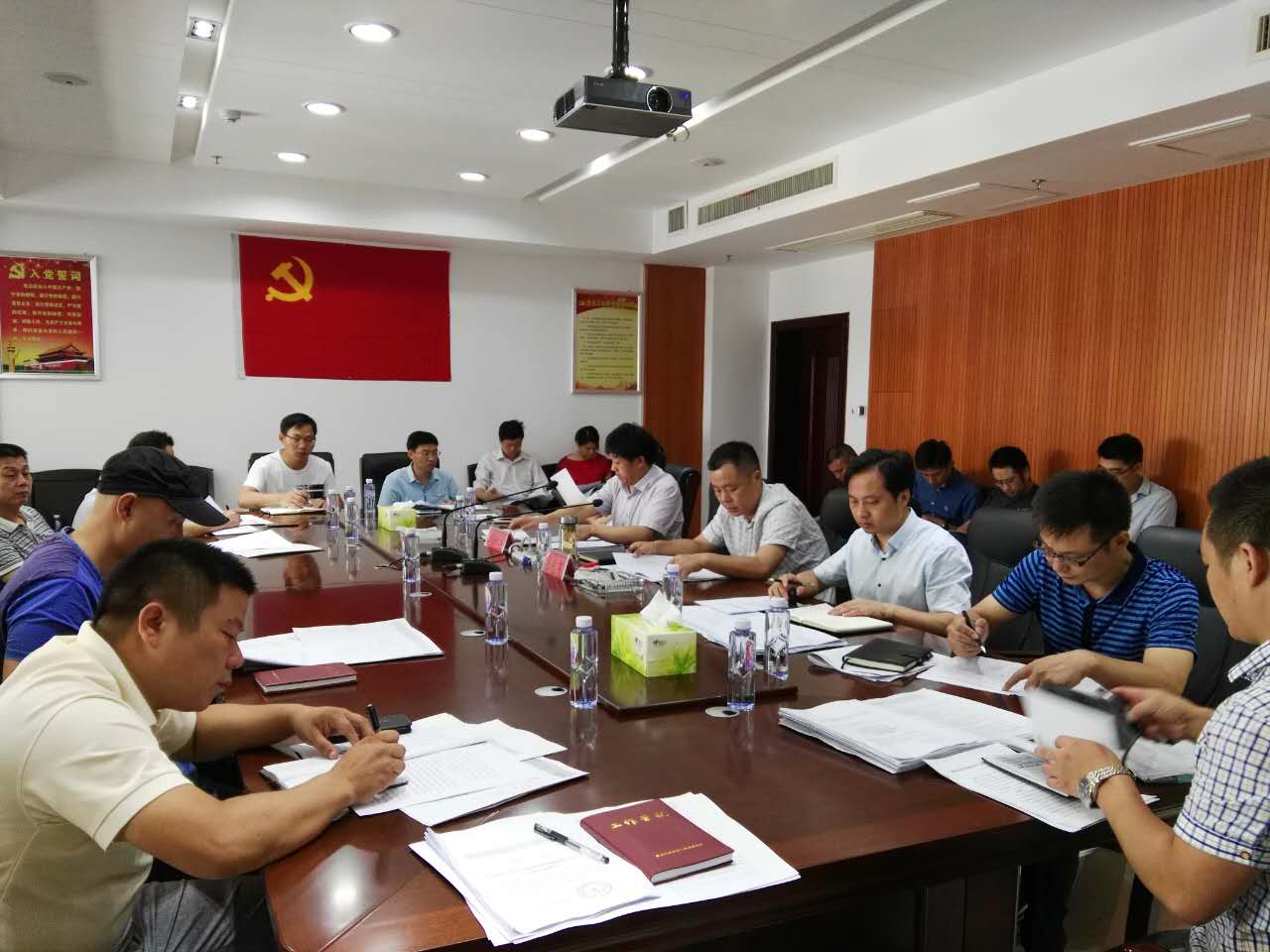 攸县贯彻落实市委新型城镇化工作和城市工作推进会精神的专题会议