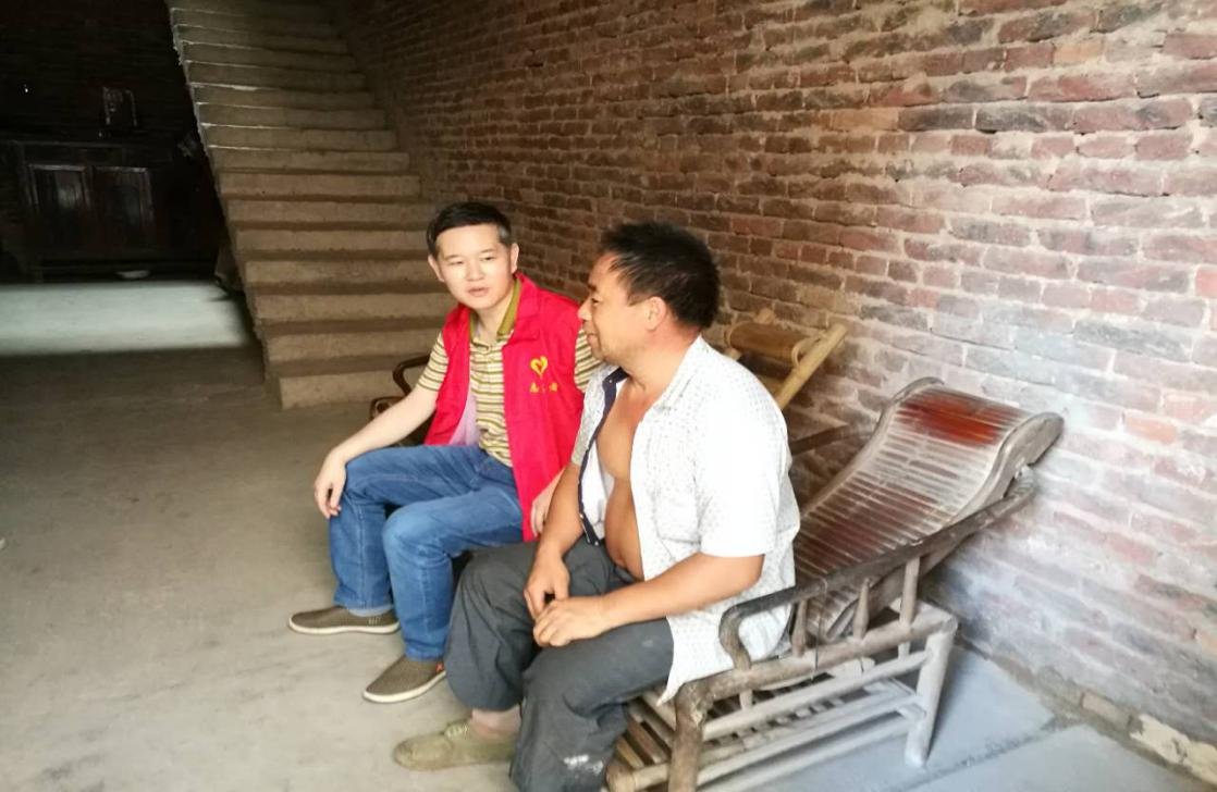 攸县市场服务中心开展“三走访三签字”活动